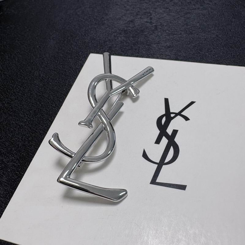 YSL Brooch 11yxx08